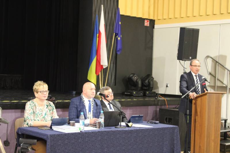 Zdjęcie: XLIX Sesja Rady Miejskiej w Łazach
