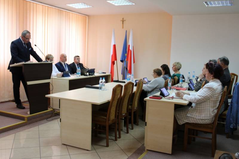 Zdjęcie: L- 50 Sesja Rady Miejskiej w Łazach